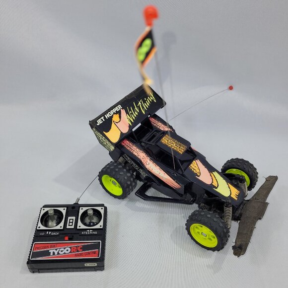 Jet Hopper Wild Thing Vintage RC Radio Control Race Car & Remote By Tyco - Picture 1 of 3